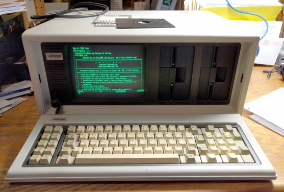 Klon standardu IBM PC - Compaq Portable
