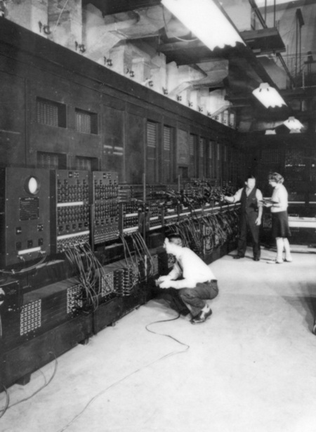 ENIAC pierwszy komputer uniwersalnego zastosowania
