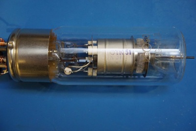 Tyratron rodzaj lampy elektronowej, wypełnionej gazem